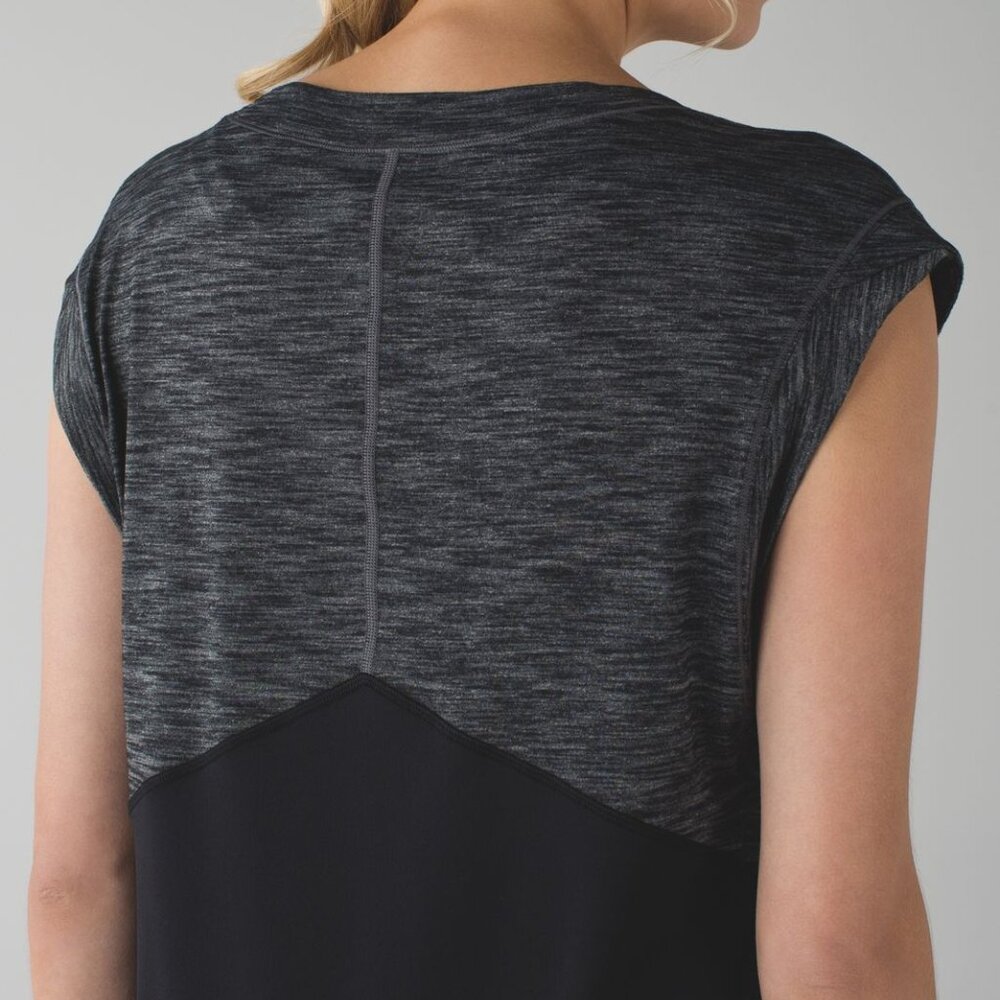 Lululemon Get Sweat Tee in Heathered Black / Black